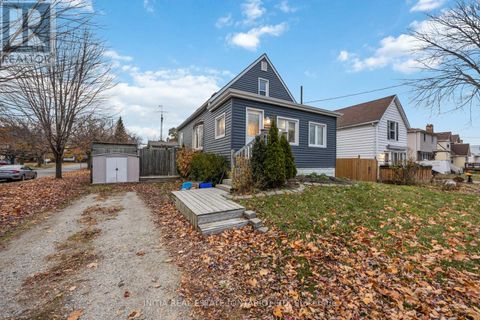 856 DEVINE STREET Sarnia ON N7T1X5