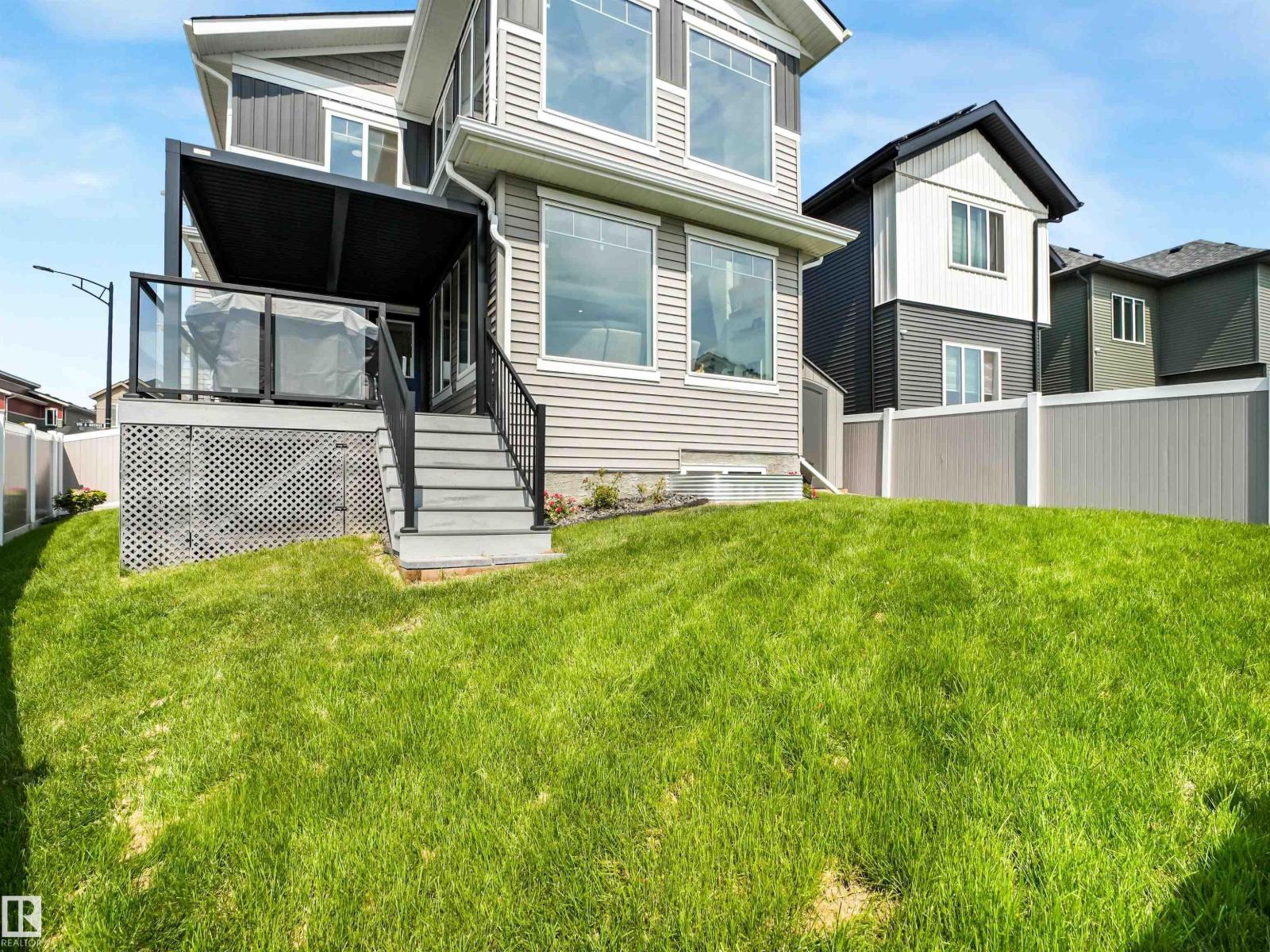 4621 170A AV NW