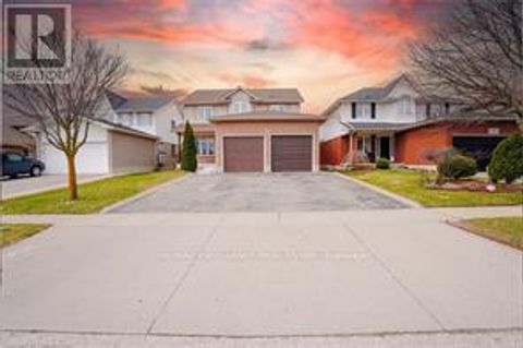 76 COUNTRY CLUB DRIVE Cambridge ON N1T1Z8