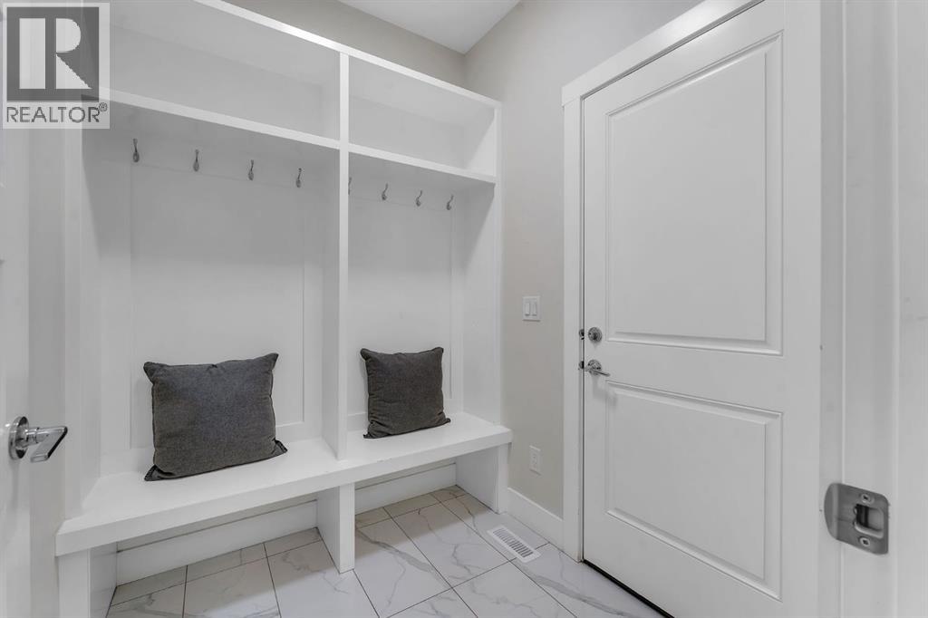 229 Walgrove Terrace SE