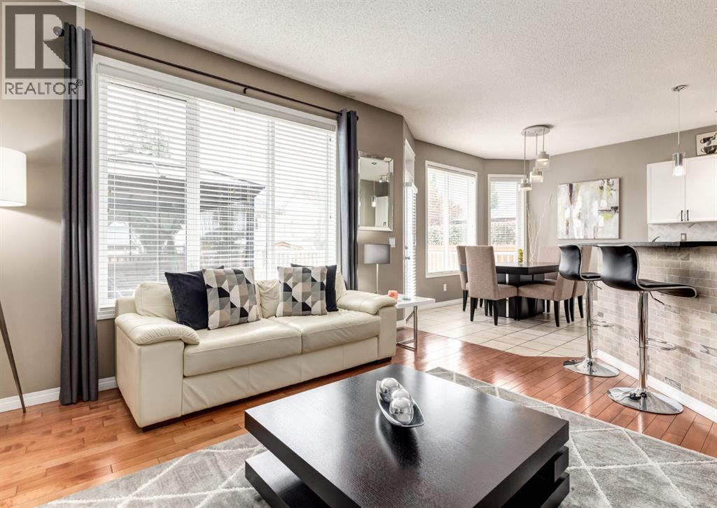124 Copperfield Green SE