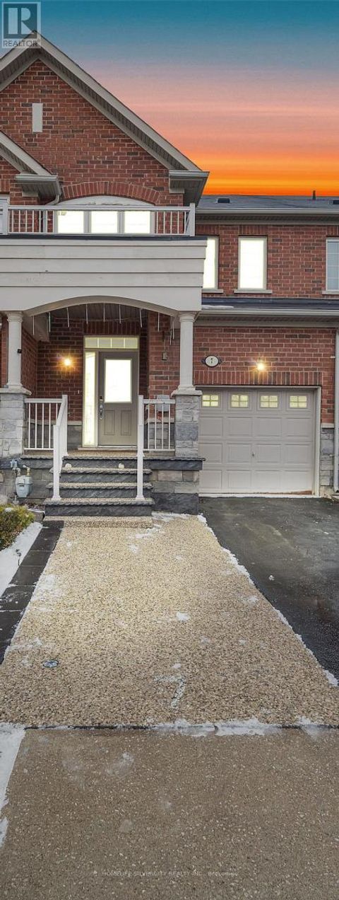 7 PENDULUM CIRCLE N Brampton (Sandringham-Wellington) ON L6R3N5