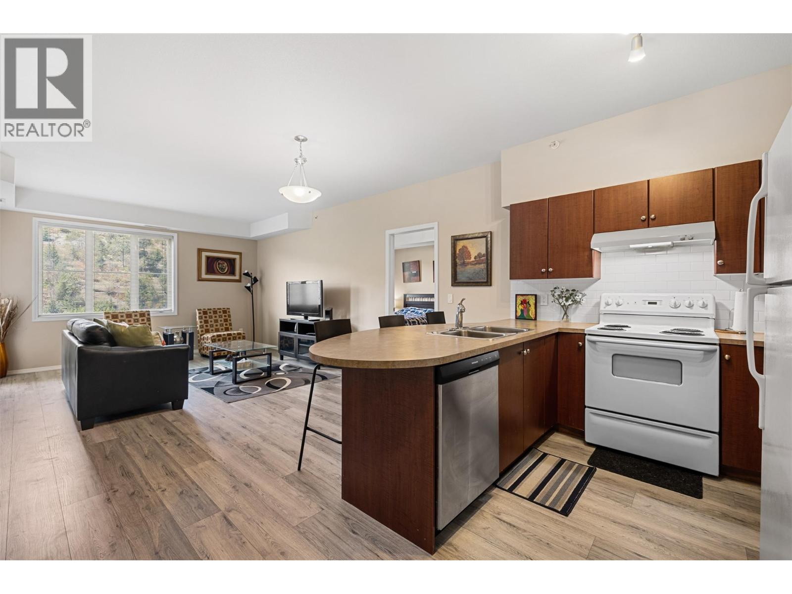 1875 Country Club Drive Unit# 1619