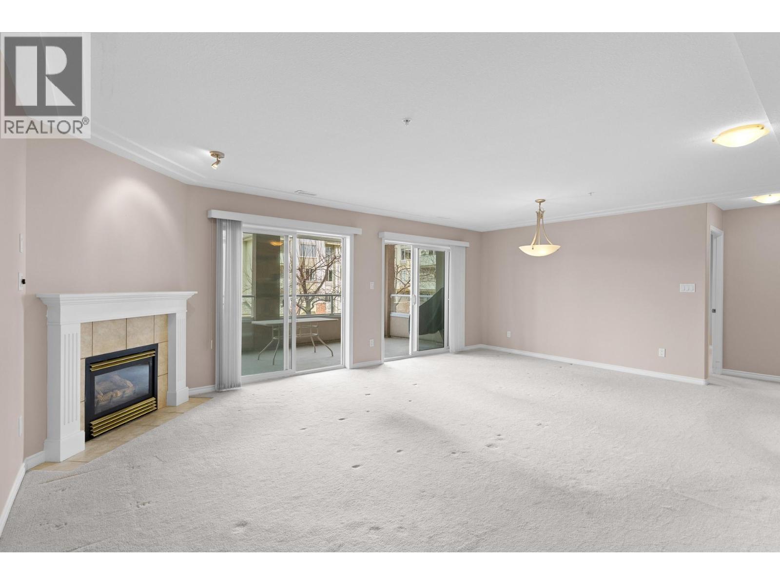 1966 Durnin Road Unit# 303