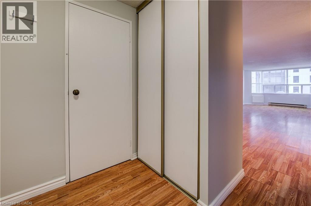 55 GREEN VALLEY Drive Unit# 811