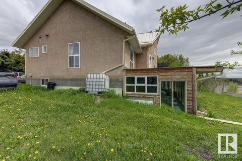 25018 Richfield DR Rural Sturgeon County AB T8T1H8