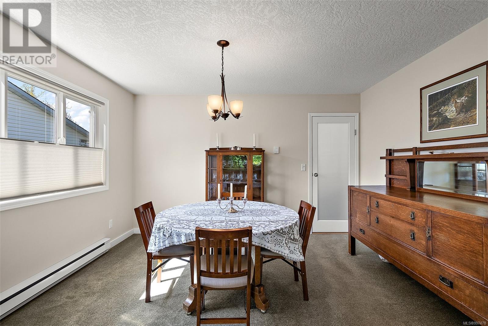 6944 Shiner Pl