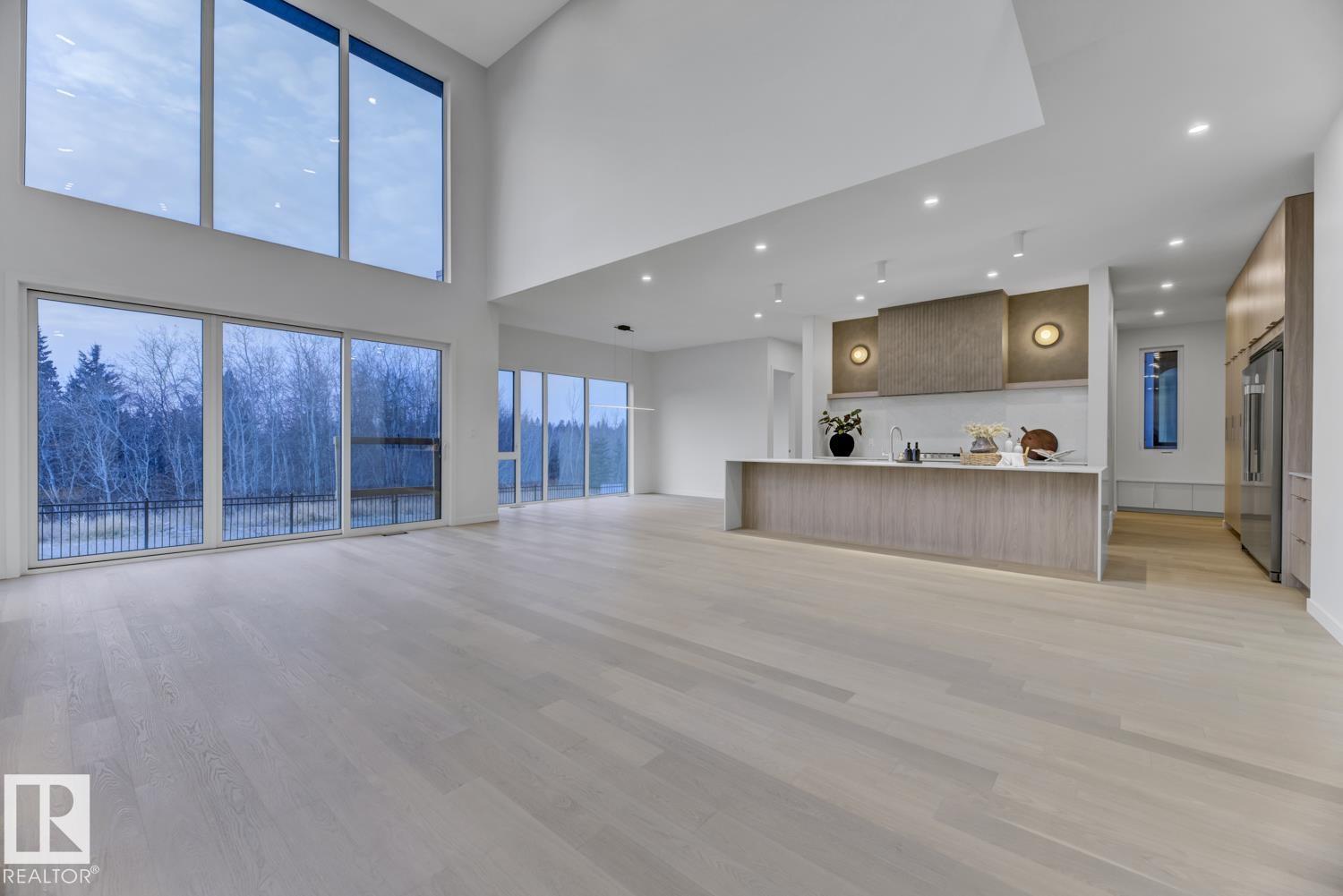 #7 6090 CRAWFORD DR SW