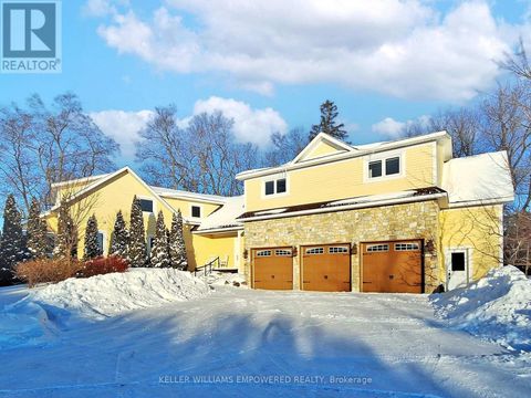 8 MACLEOD ESTATE COURT Richmond Hill (Jefferson) ON L4E0B1