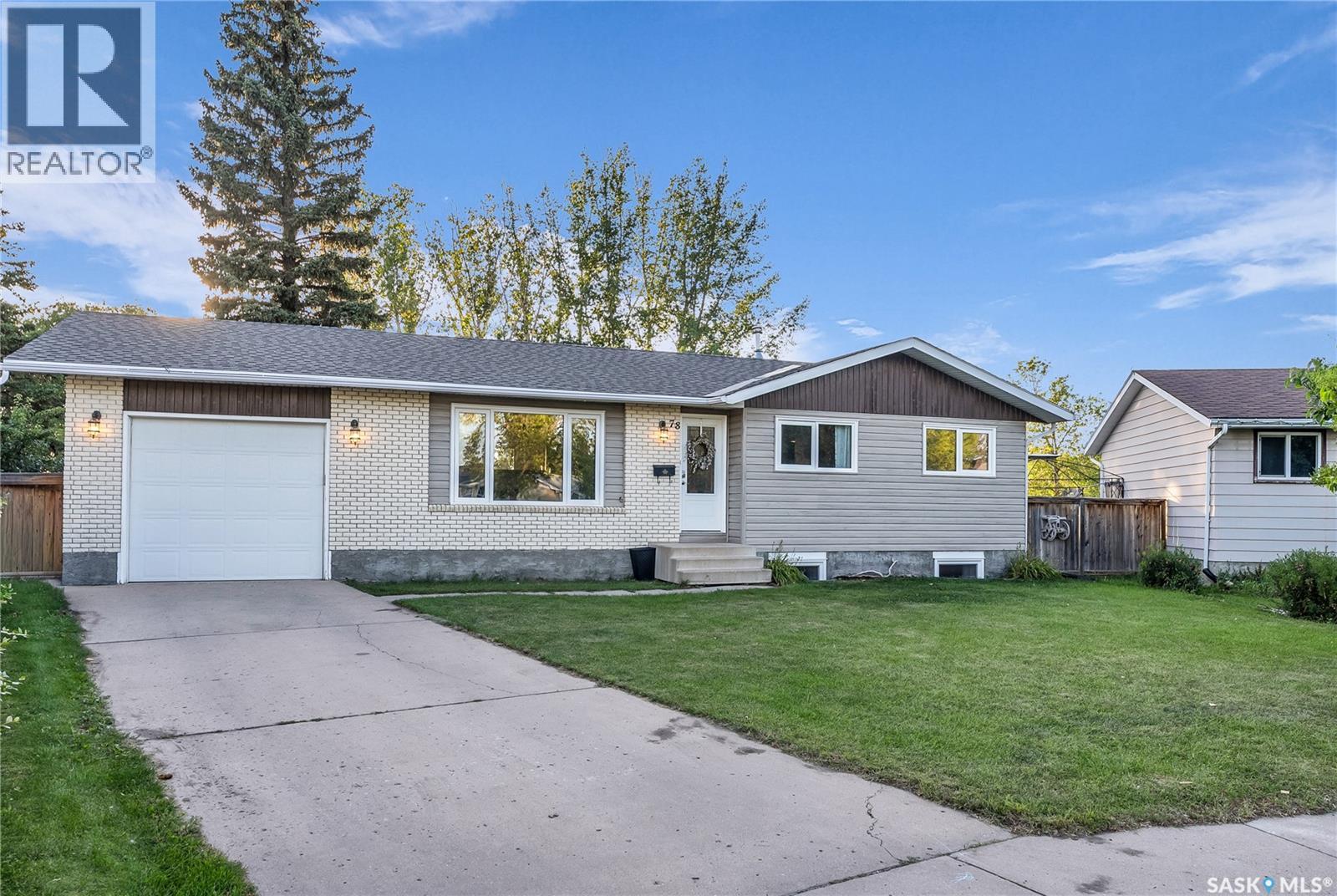 78 Patterson CRESCENT