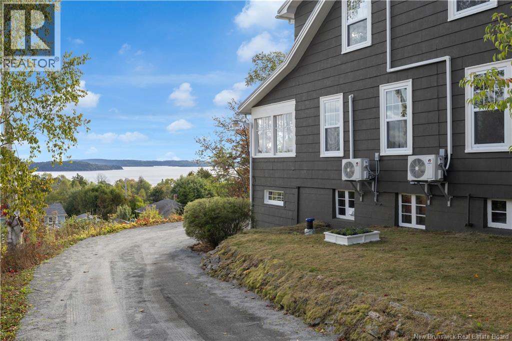 102 Woolastook Drive