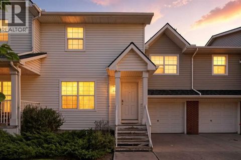 229 Prestwick Circle SE Calgary AB T2Z3X9