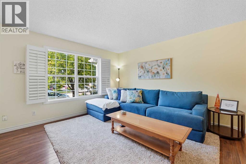 229 Prestwick Circle SE