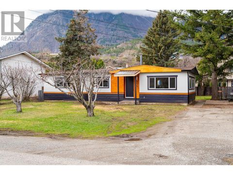 855 Orchard Drive Lillooet BC V0K1V0