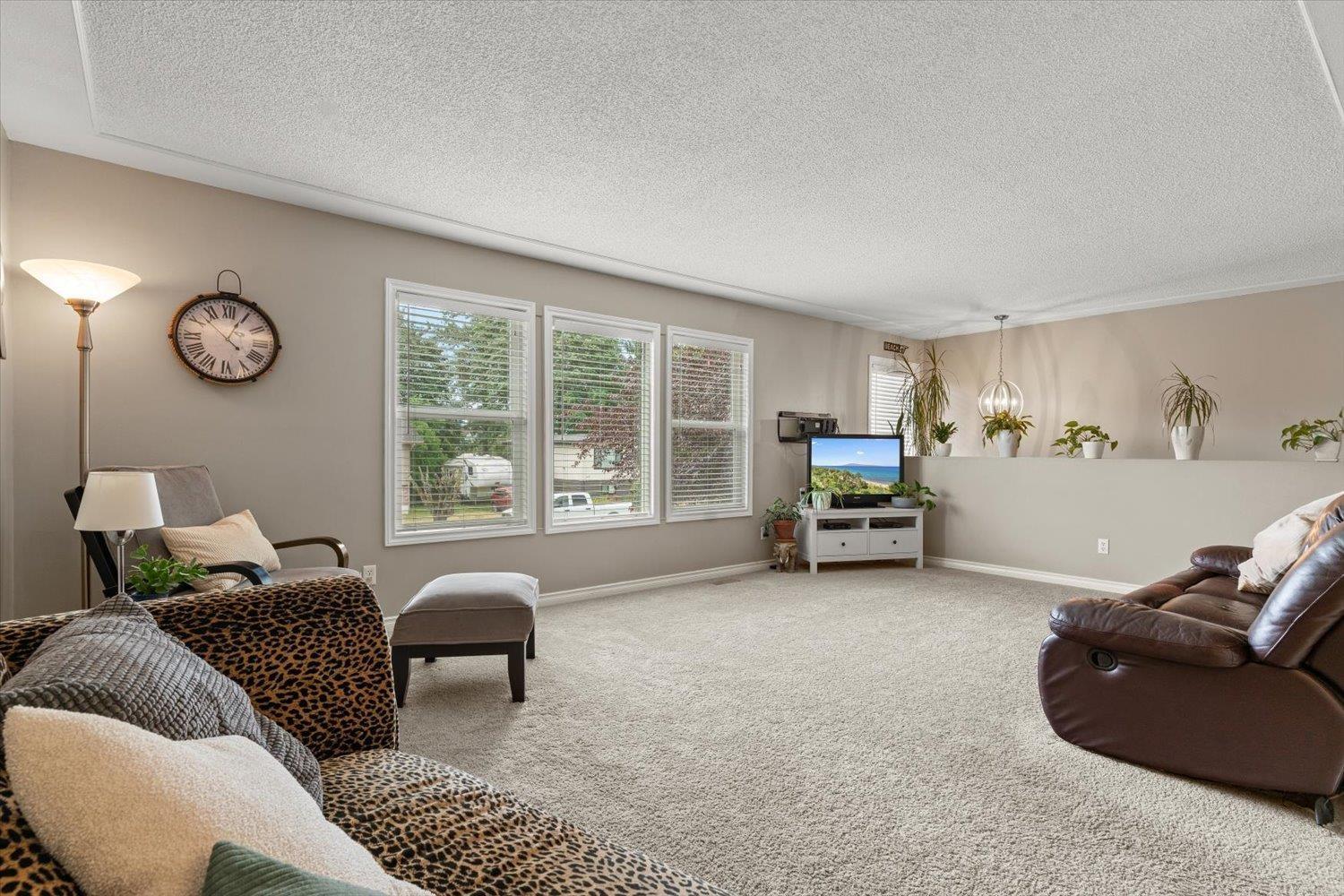 46359 CHILLIWACK CENTRAL ROAD|Chilliwack Proper South