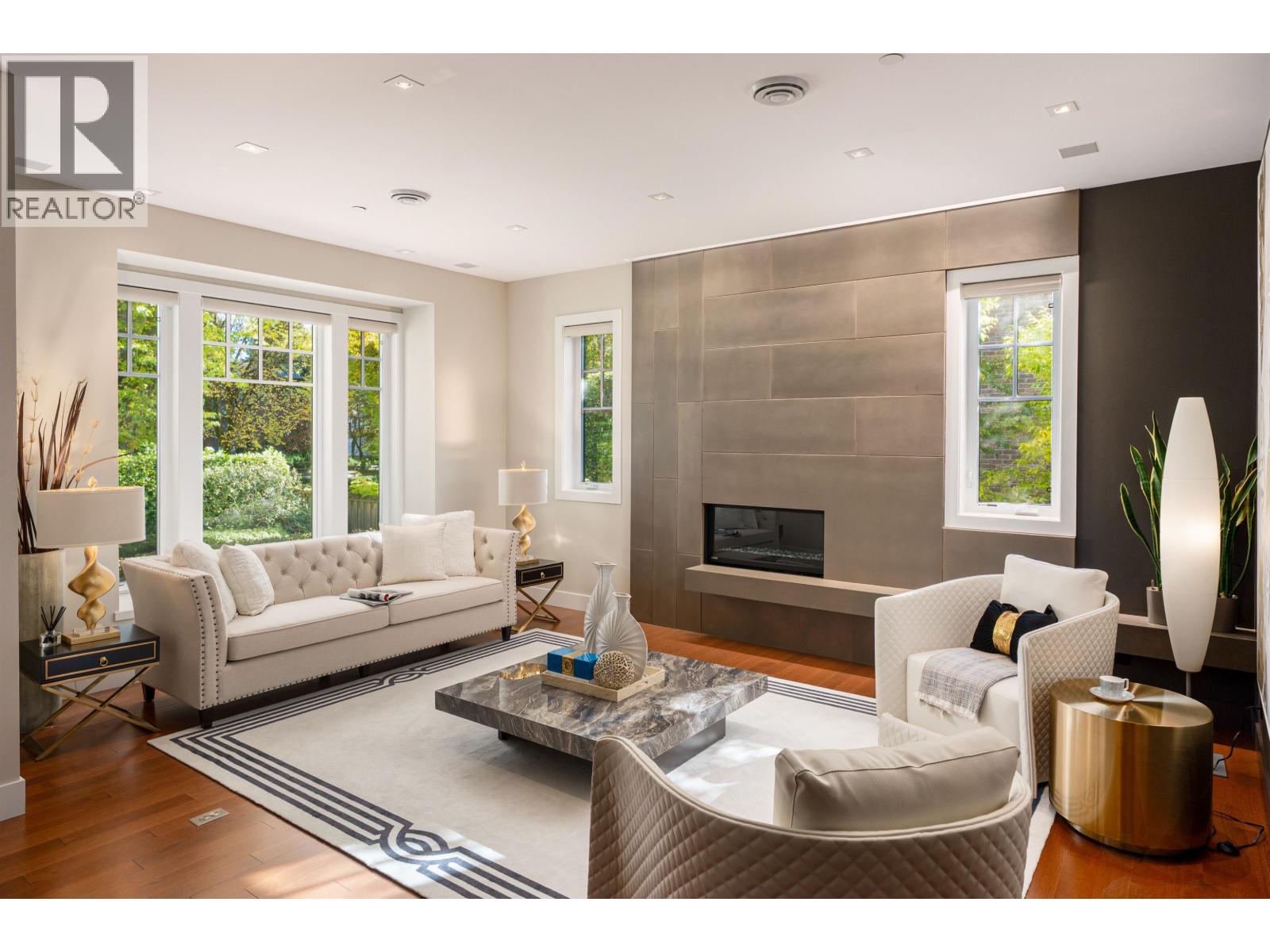 5961 CHURCHILL STREET