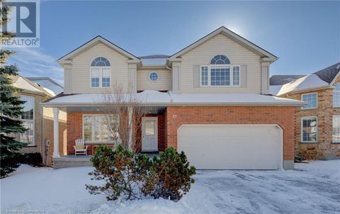 37 GREY OAK Drive Guelph ON N1L1P3