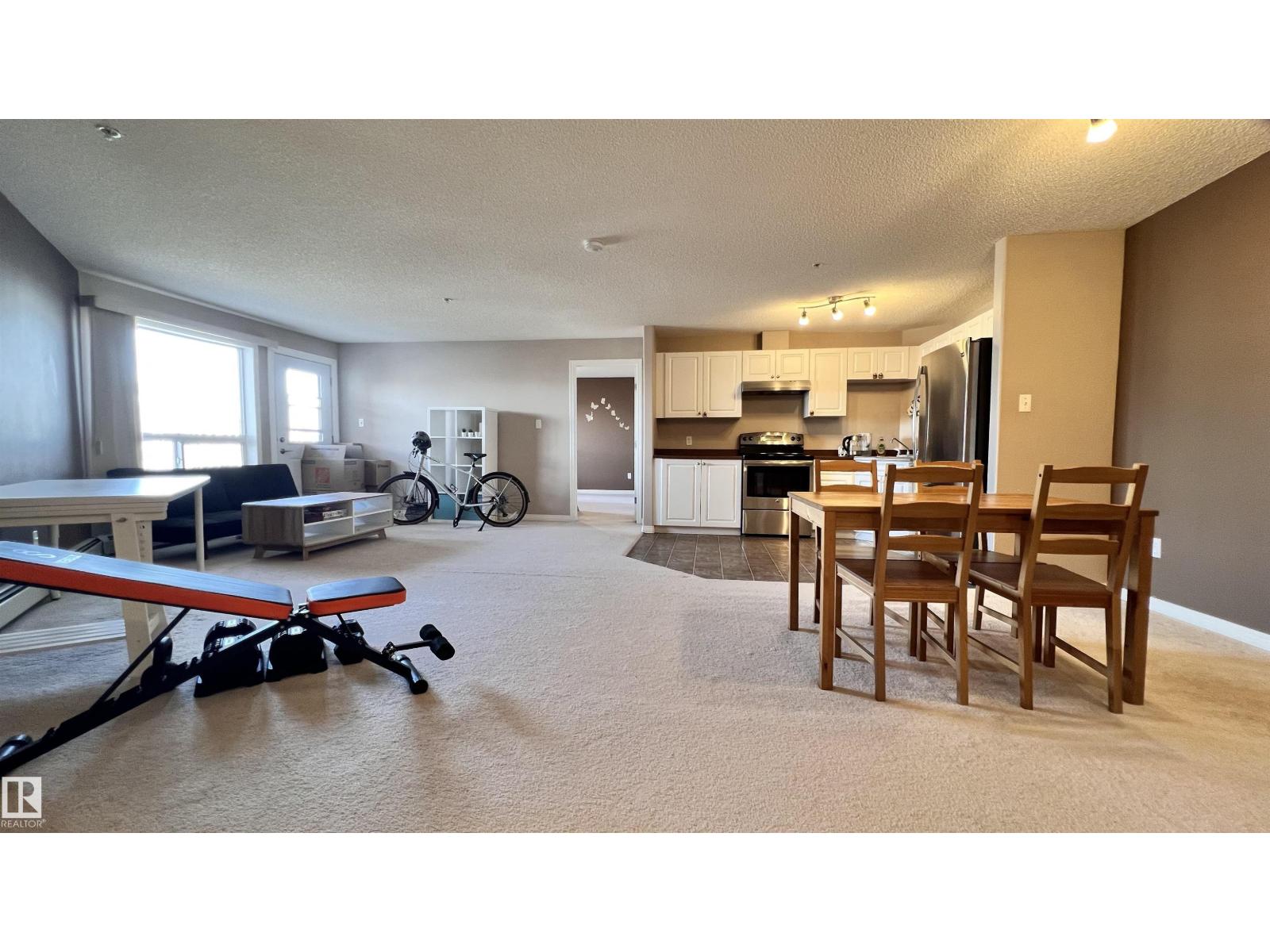 #1318 330 CLAREVIEW STATION DR NW NW