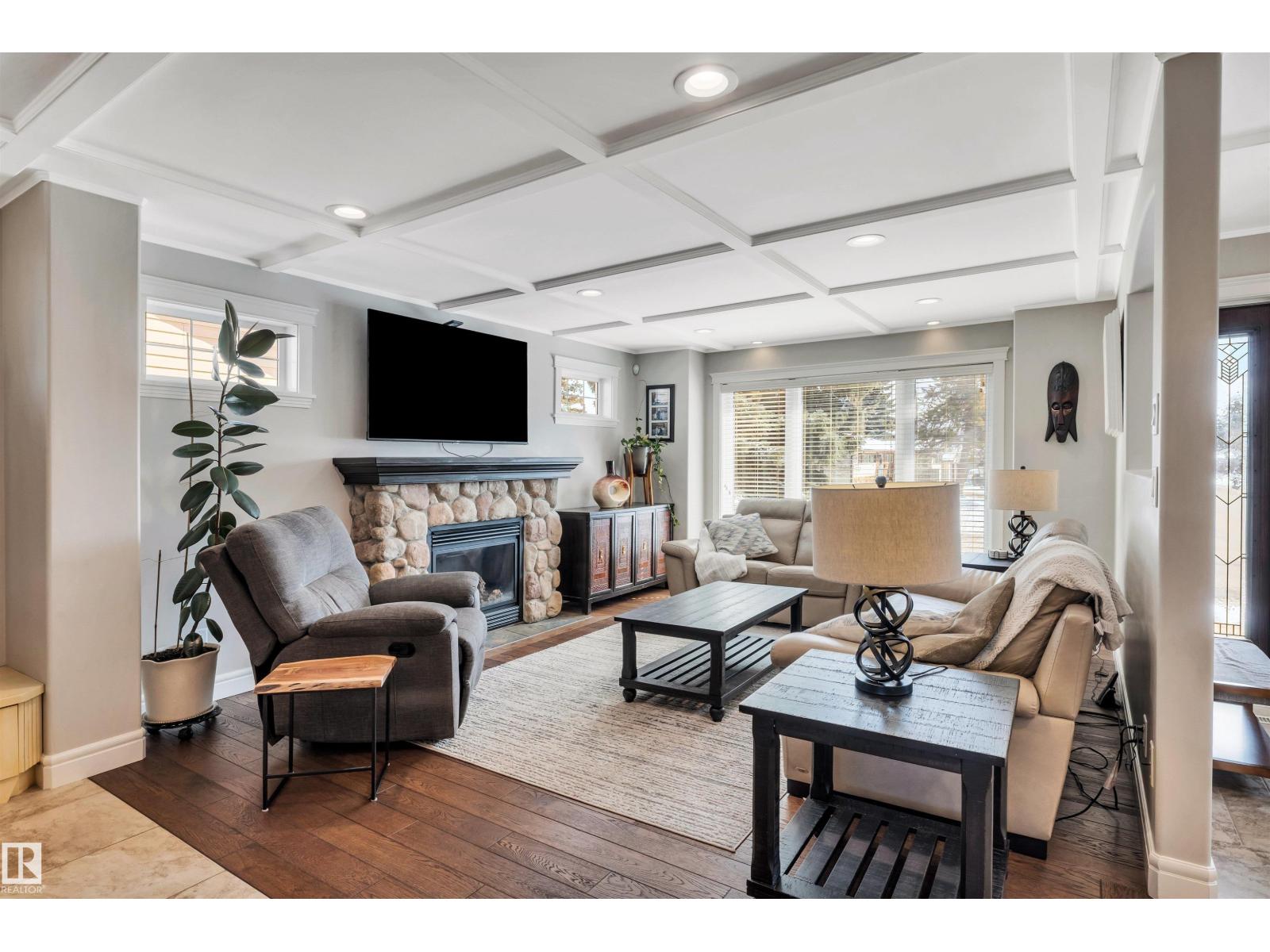 14704 88 AV NW