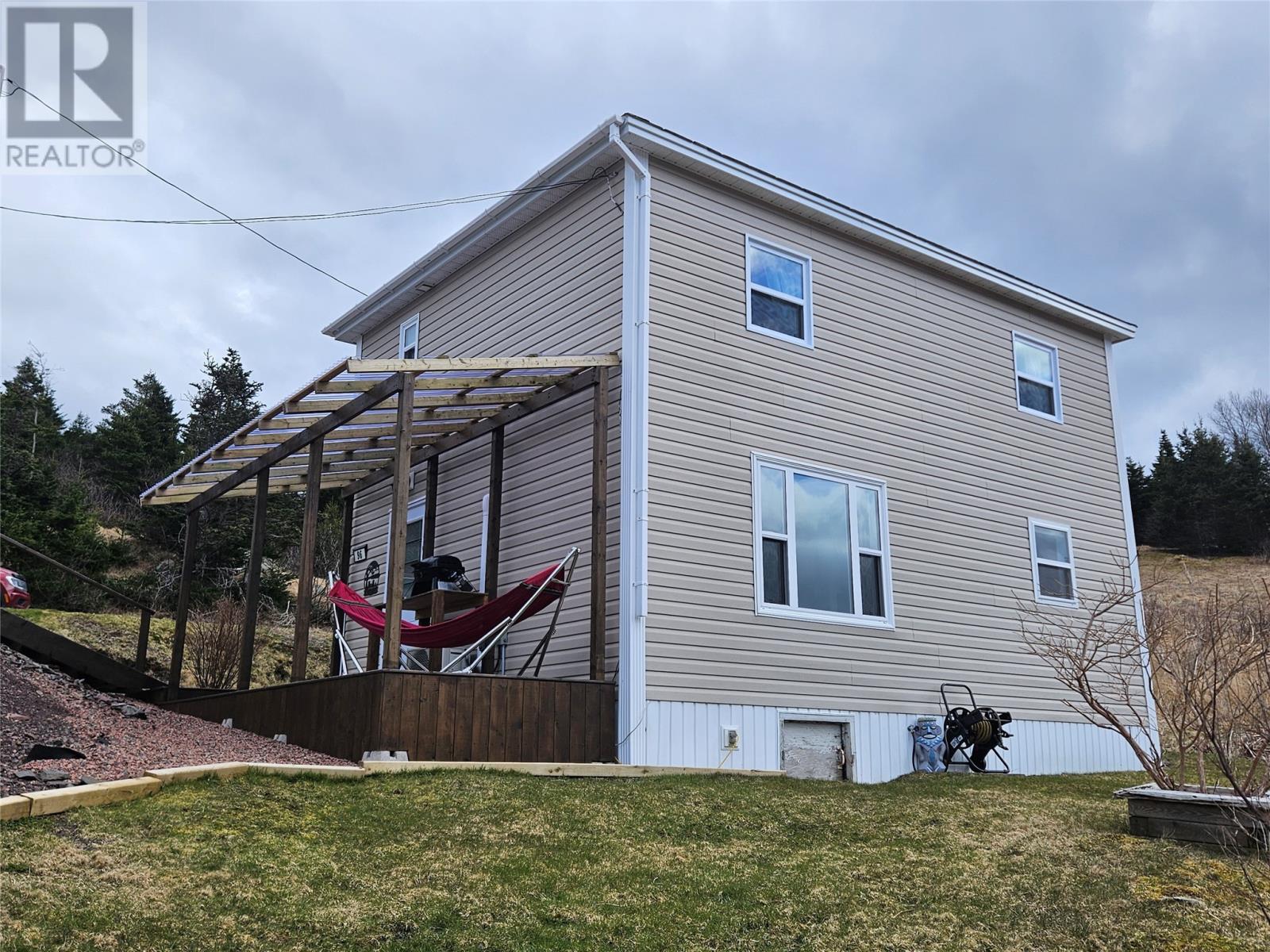 96 Southside Road