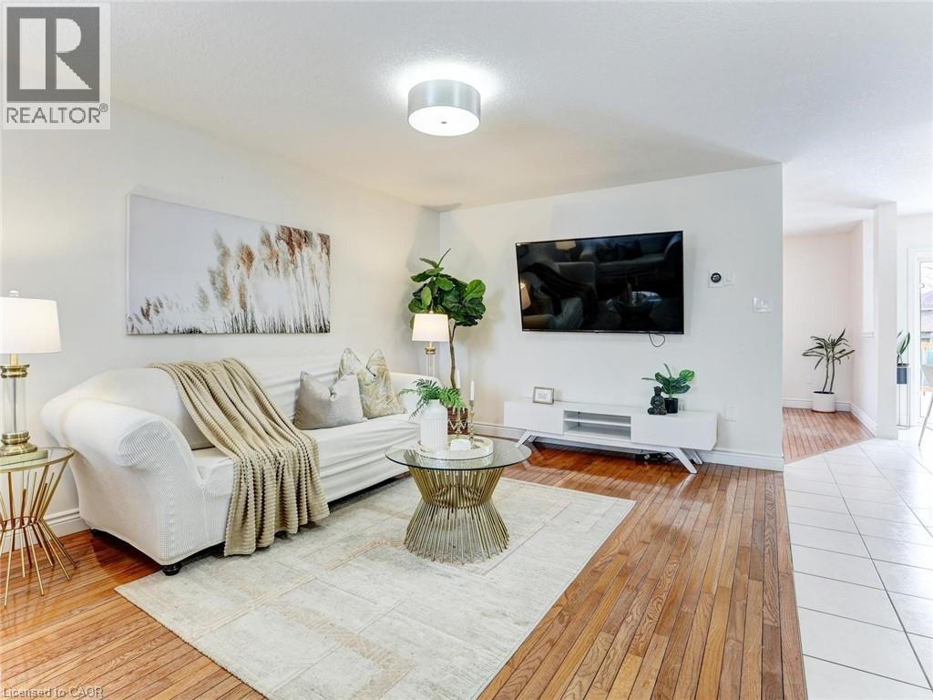 154 DEERPATH Drive