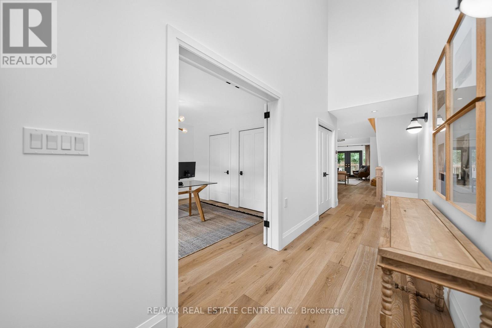 3C - 350 DOON VALLEY DRIVE