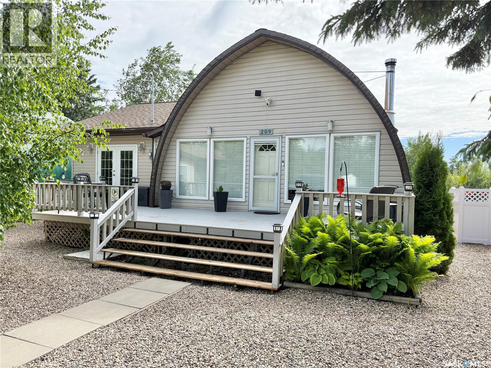 Photo 1 of 50 — 209 Lakeview AVENUE N, Morin Lake, SK S0J2X0