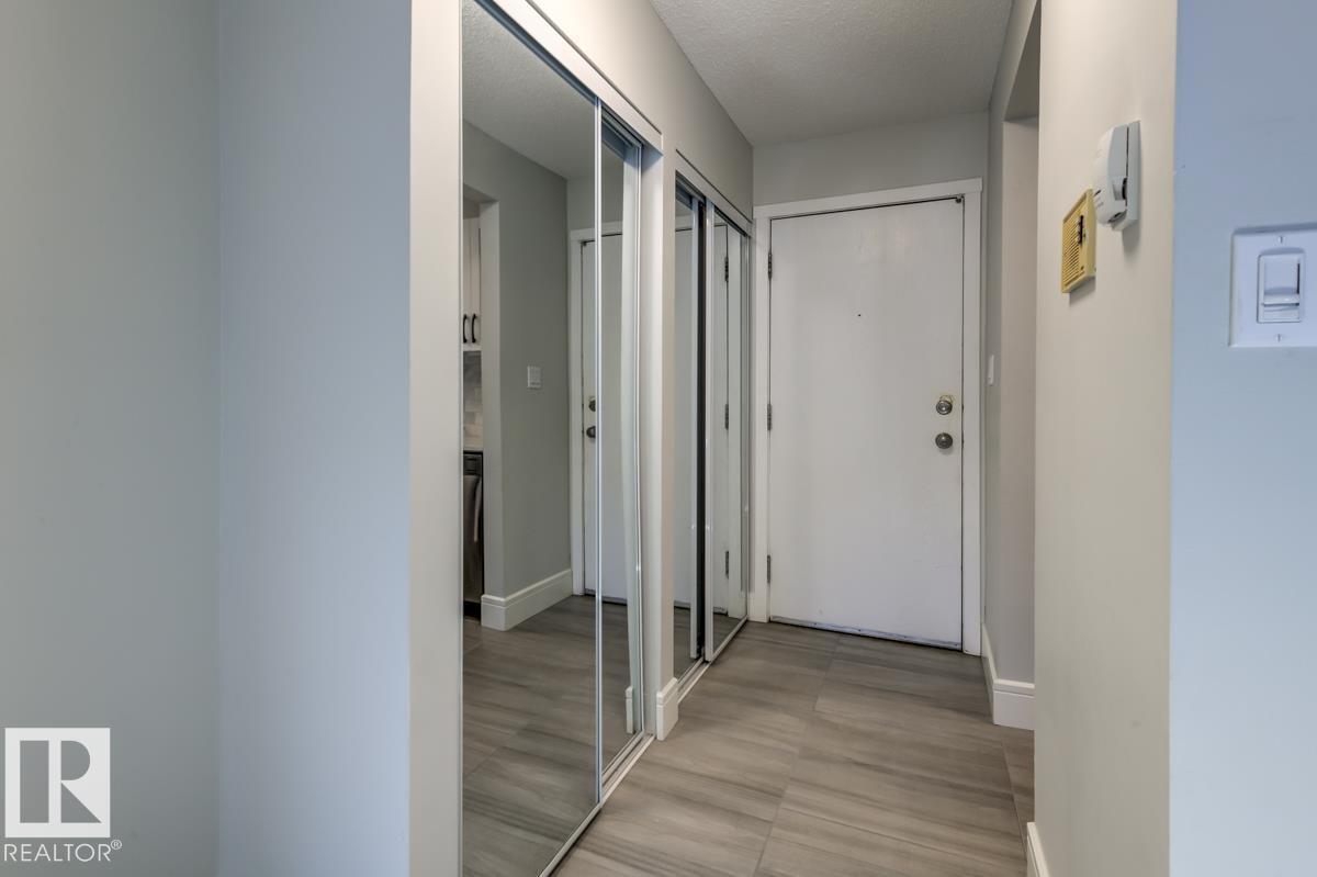 #105 10620 104 ST NW