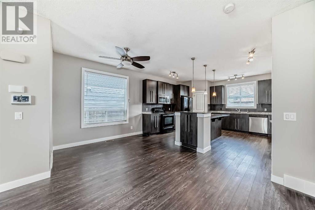 11 Skyview Springs Manor NE