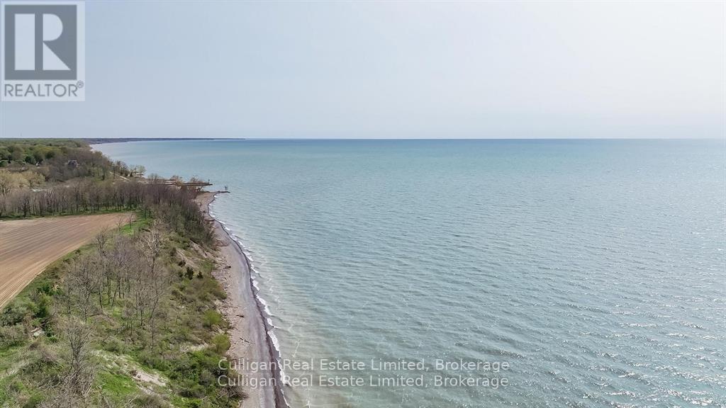 UNIT 2 BLUFFS ROAD