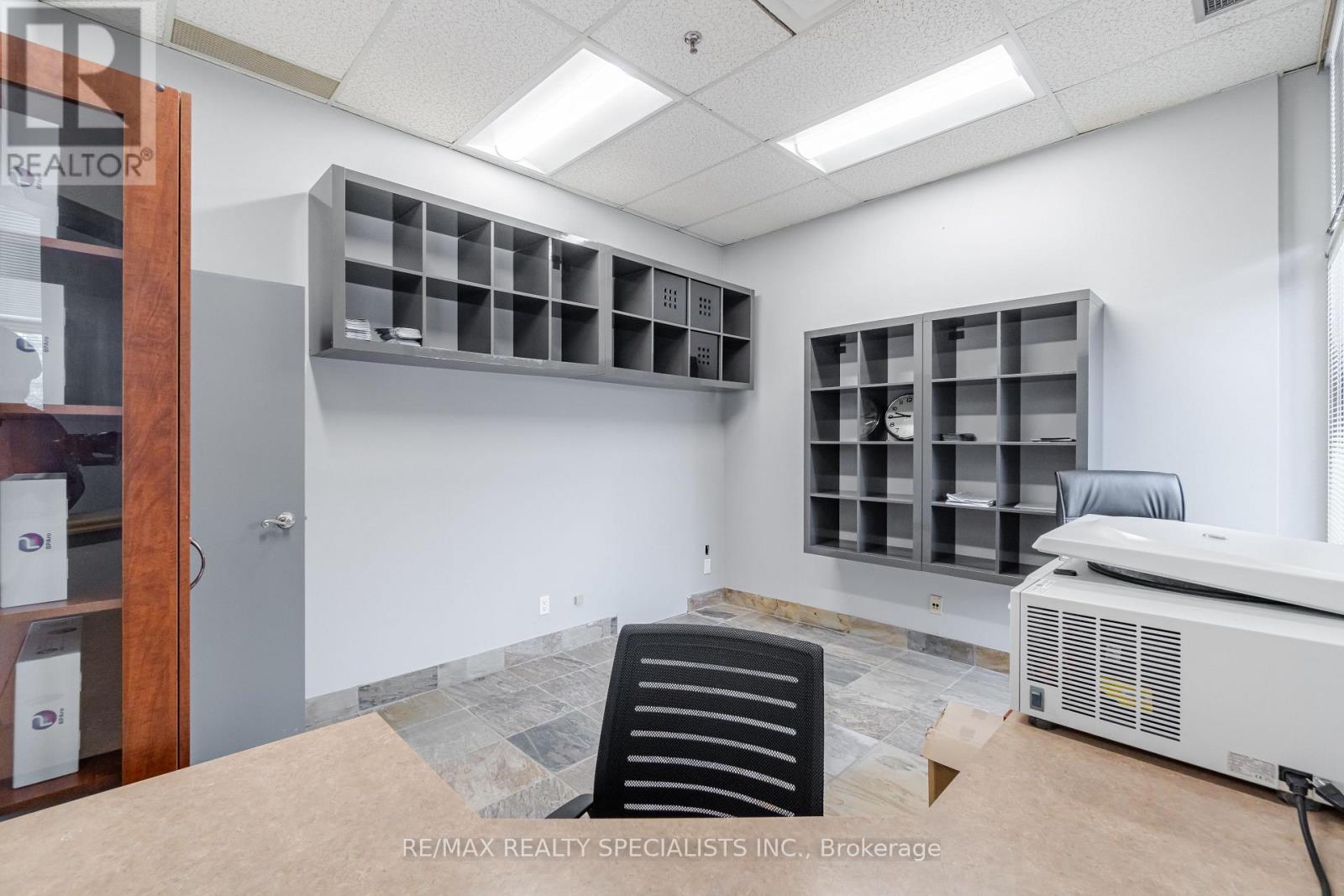 10 - 5160 EXPLORER DRIVE