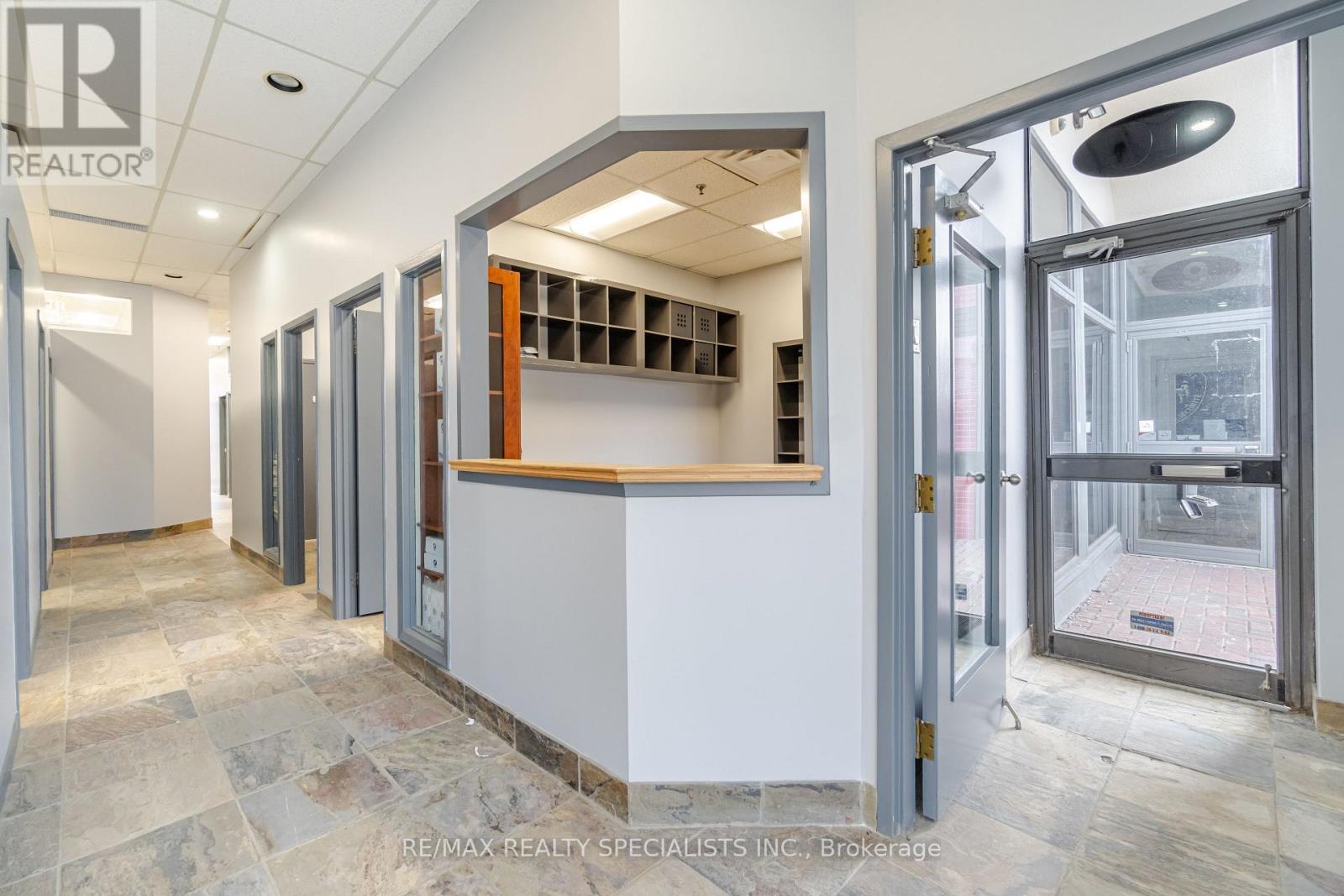 10 - 5160 EXPLORER DRIVE