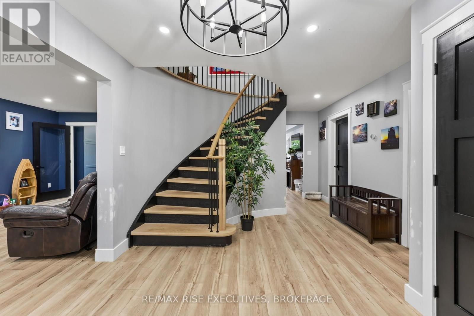 617 RIVERMEADE AVENUE