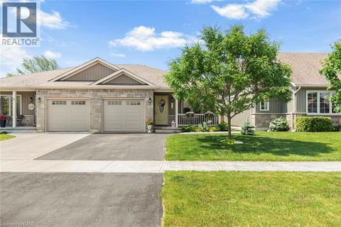70 POSTMA Drive Dunnville ON N1A0B2