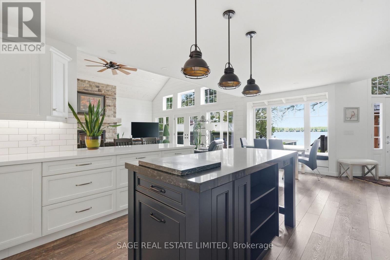 141 SANDY POINT ROAD