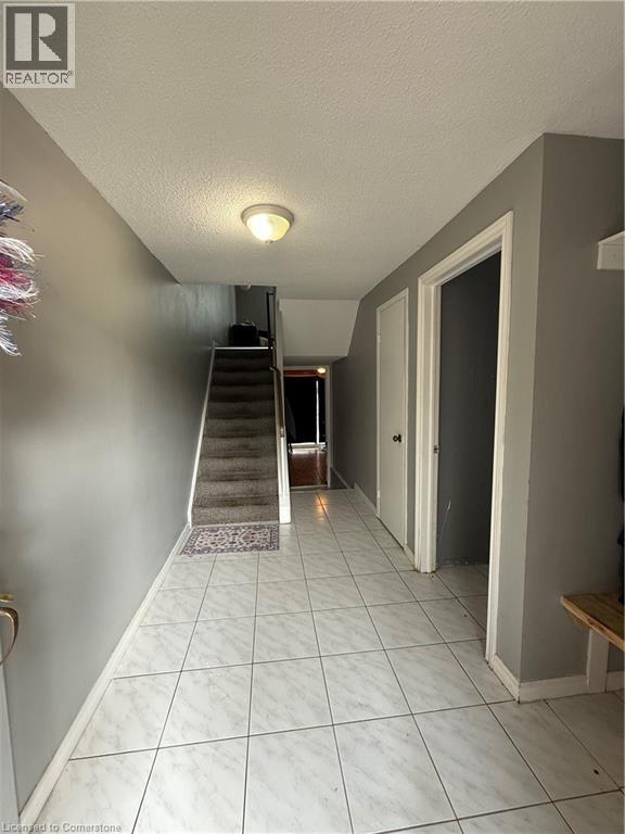 1250 LIMERIDGE Road E Unit# 11