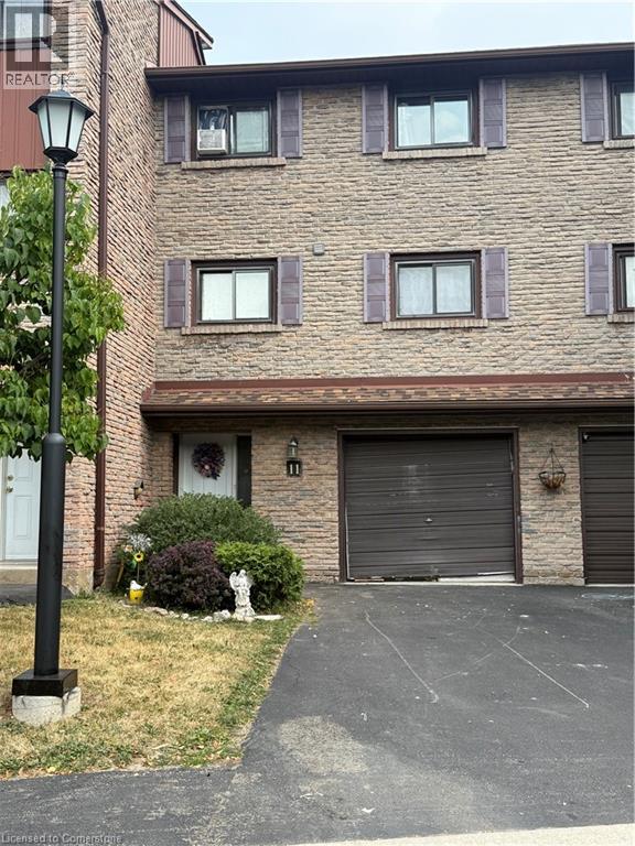 1250 LIMERIDGE Road E Unit# 11