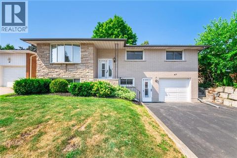 47 EAGEN Drive Kitchener ON N2M1W1