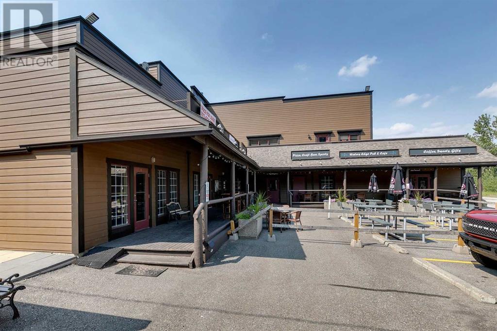 186007 Priddis Valley Road W