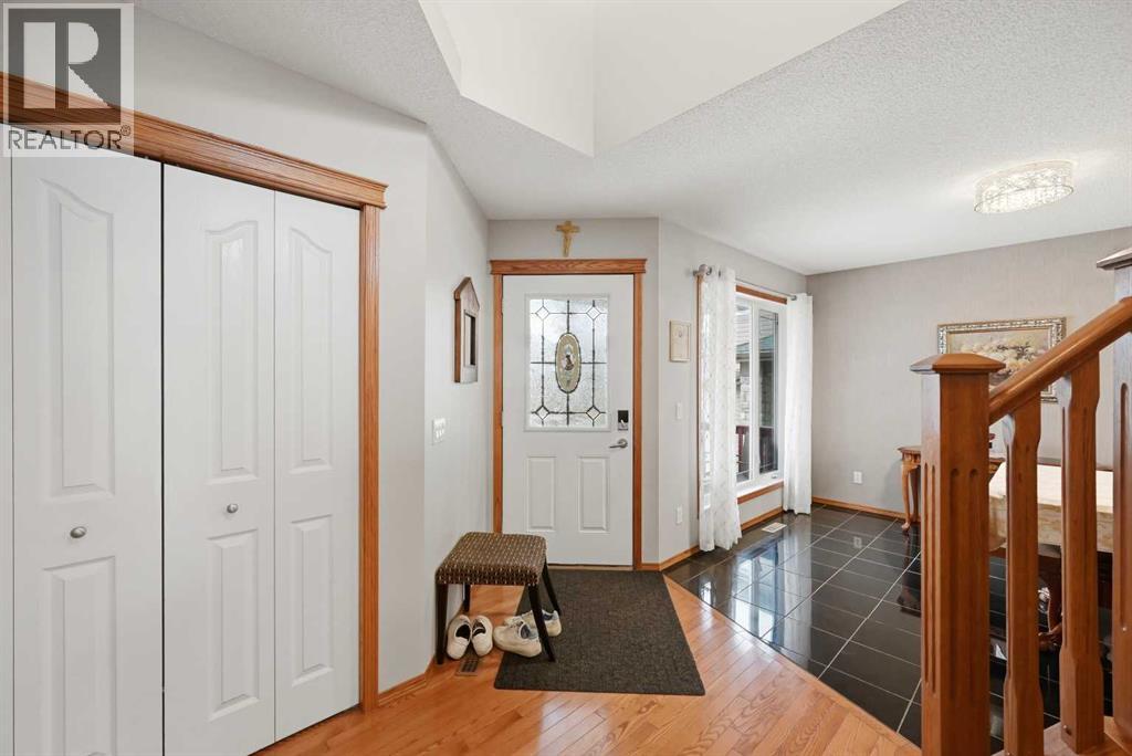 127 Kincora Heights NW