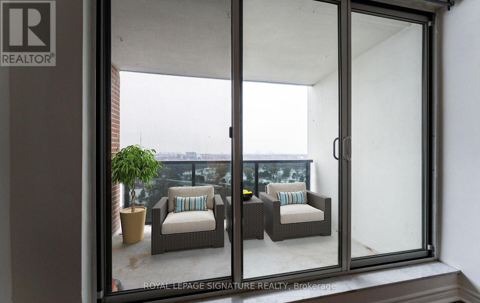 2011 - 85 EMMETT AVENUE