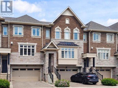 2251 KHALSA GATE E Oakville (WM Westmount) ON L6M1P4