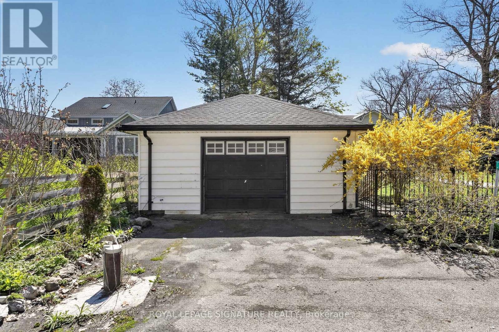 2579 FIRELANE 3