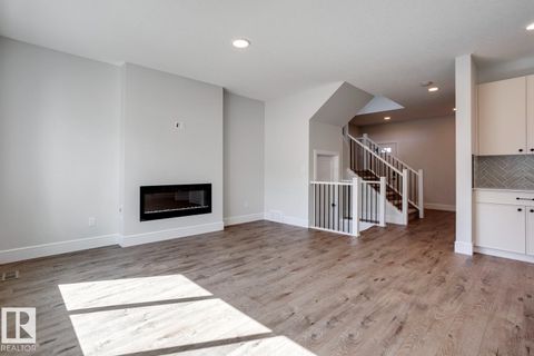 53 SUMAC CL Fort Saskatchewan AB T8L0Z9