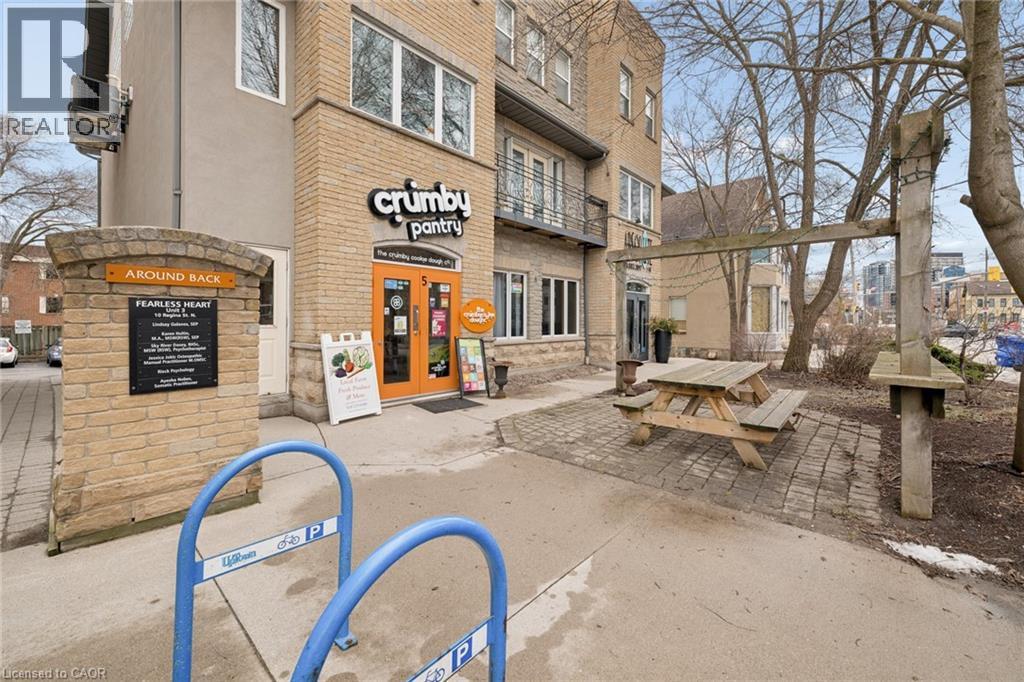 8 REGINA Street Unit# 5