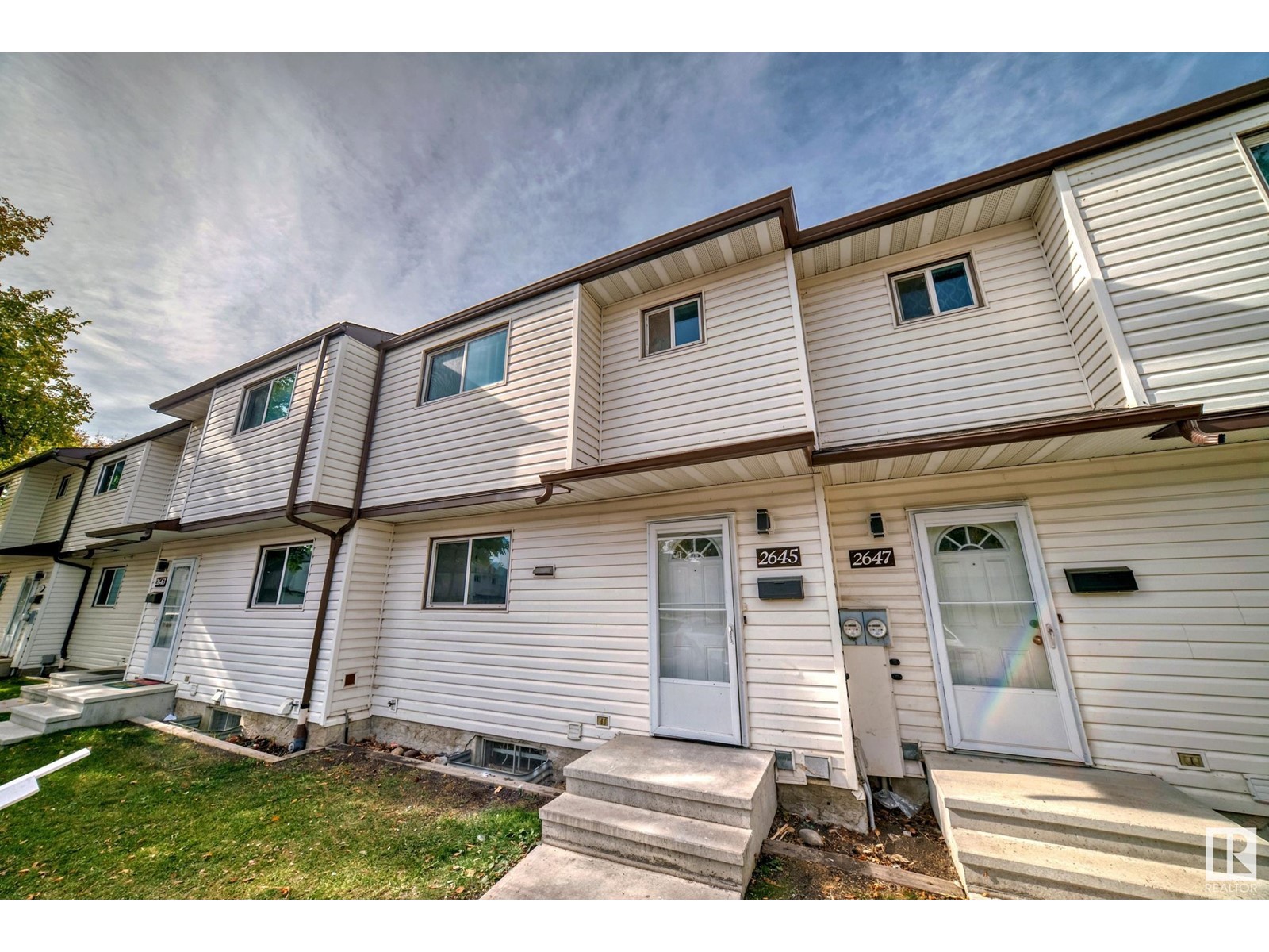 2645 135 AV NW