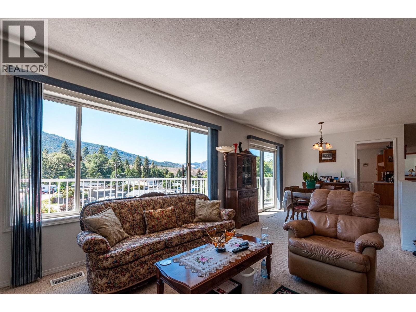 1237 McLean Creek Road