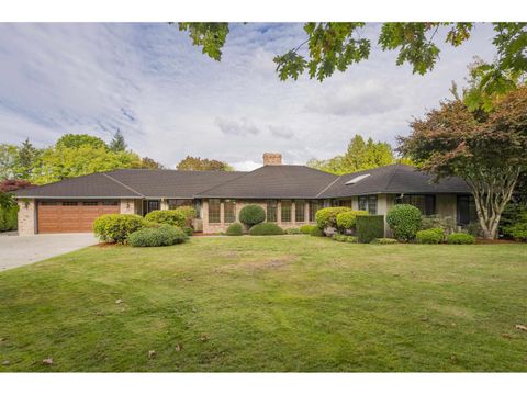 17451 29 AVENUE Surrey BC V3Z0E7