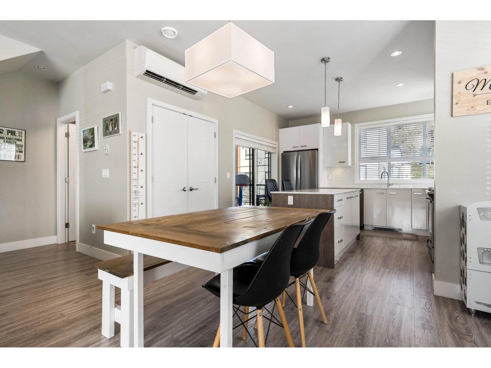 18 1938 NORTH PARALLEL ROAD