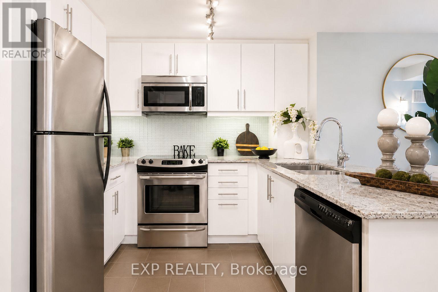 404 - 500 ST CLAIR AVENUE W